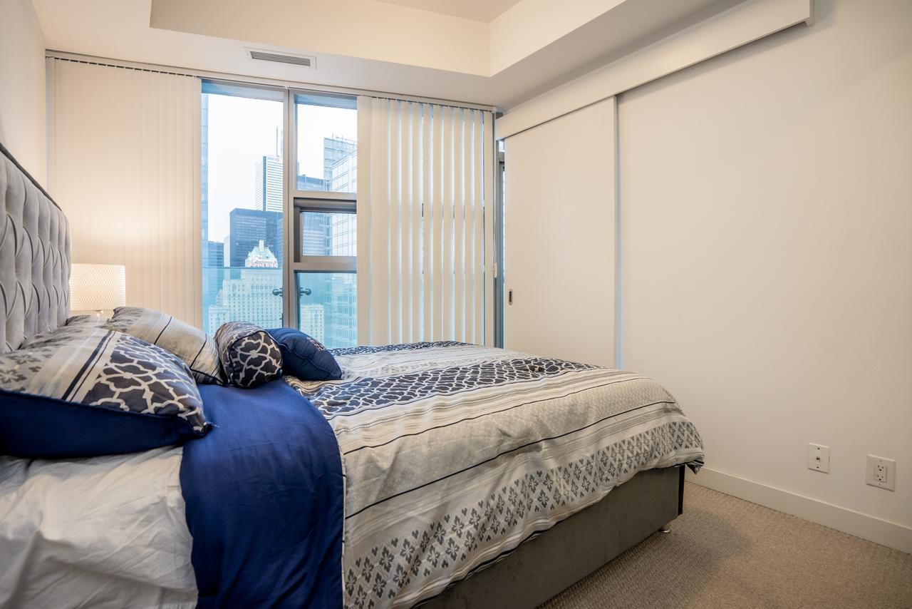 Aaira Suites Toronto Dış mekan fotoğraf