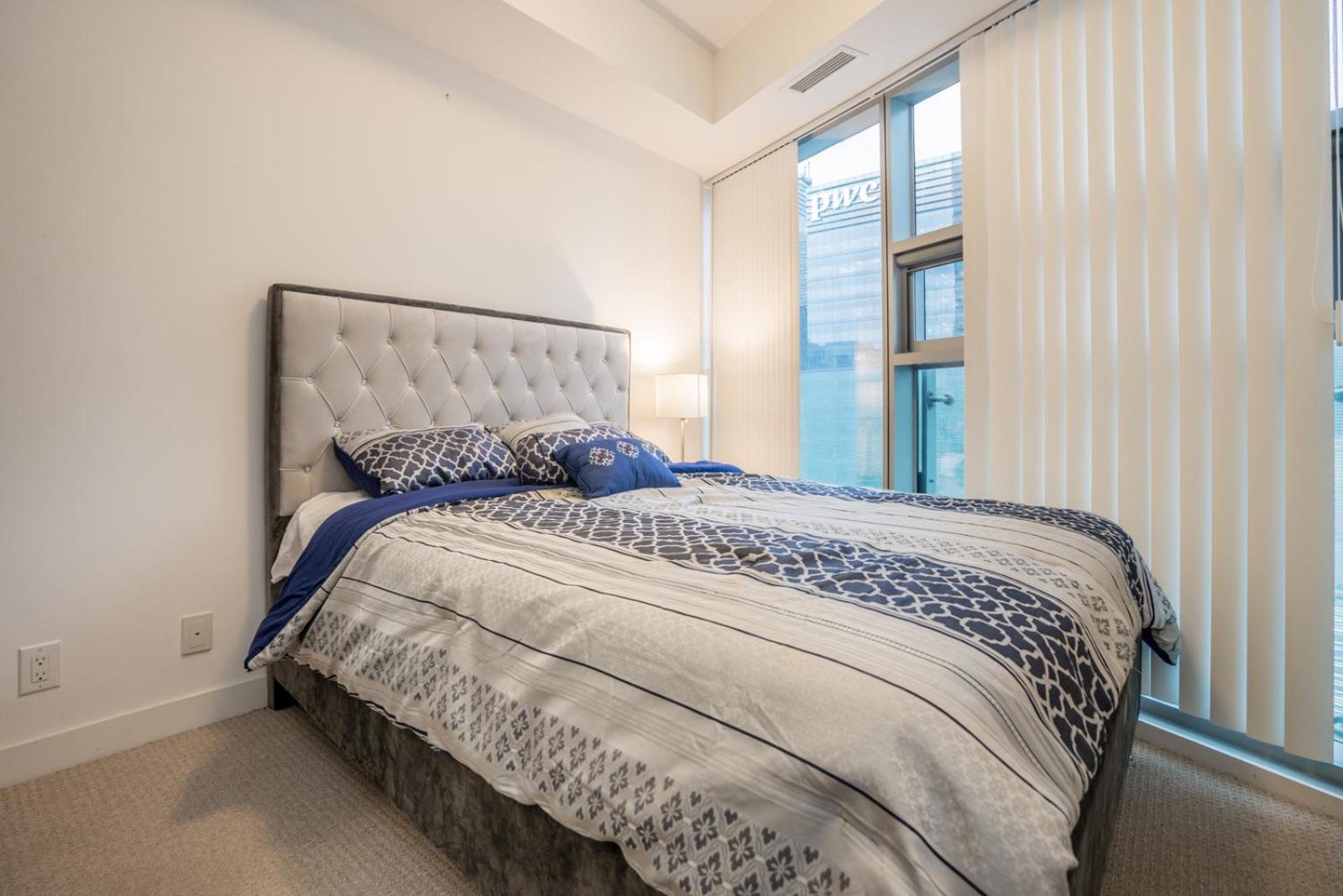Aaira Suites Toronto Dış mekan fotoğraf
