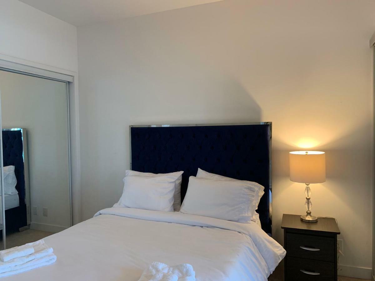Aaira Suites Toronto Dış mekan fotoğraf