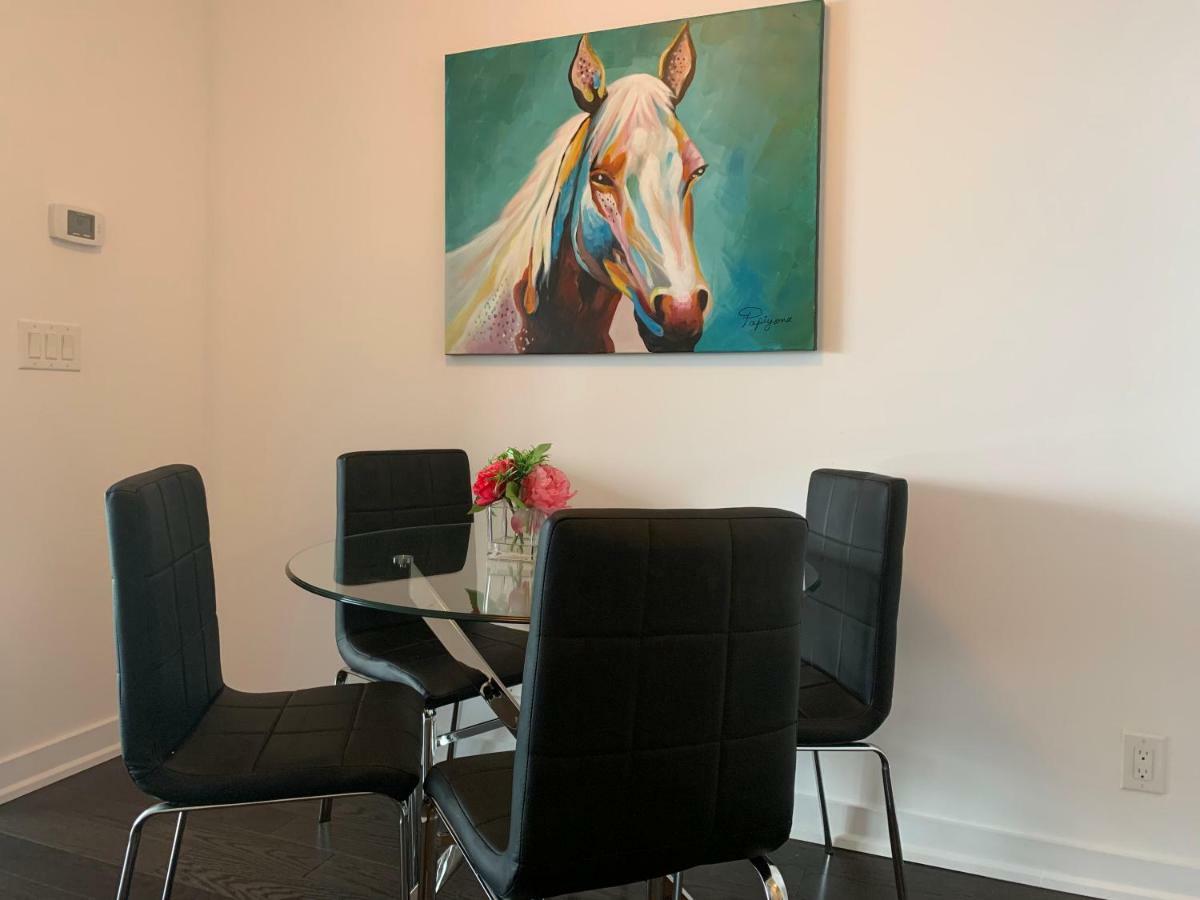 Aaira Suites Toronto Dış mekan fotoğraf
