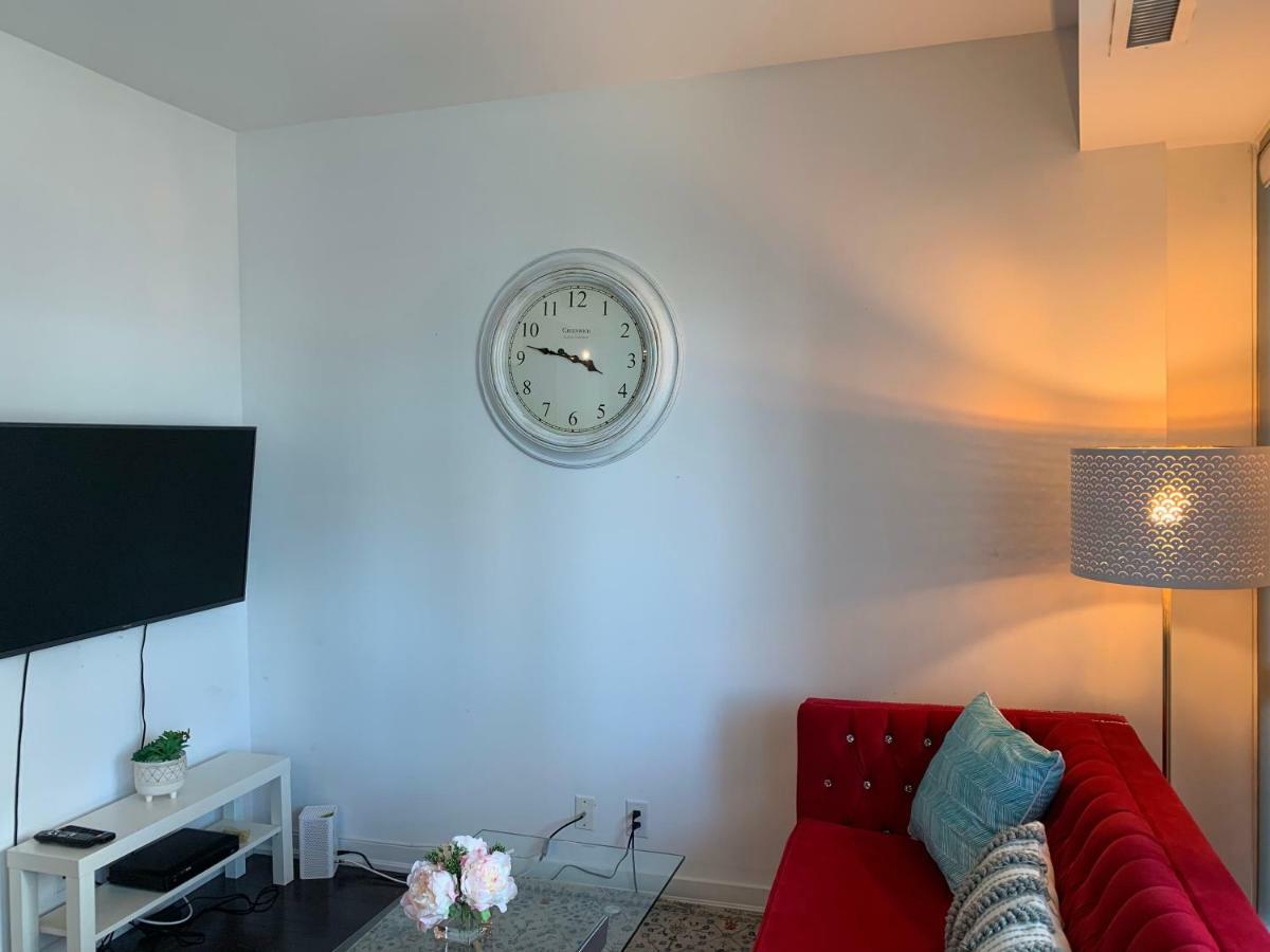 Aaira Suites Toronto Dış mekan fotoğraf