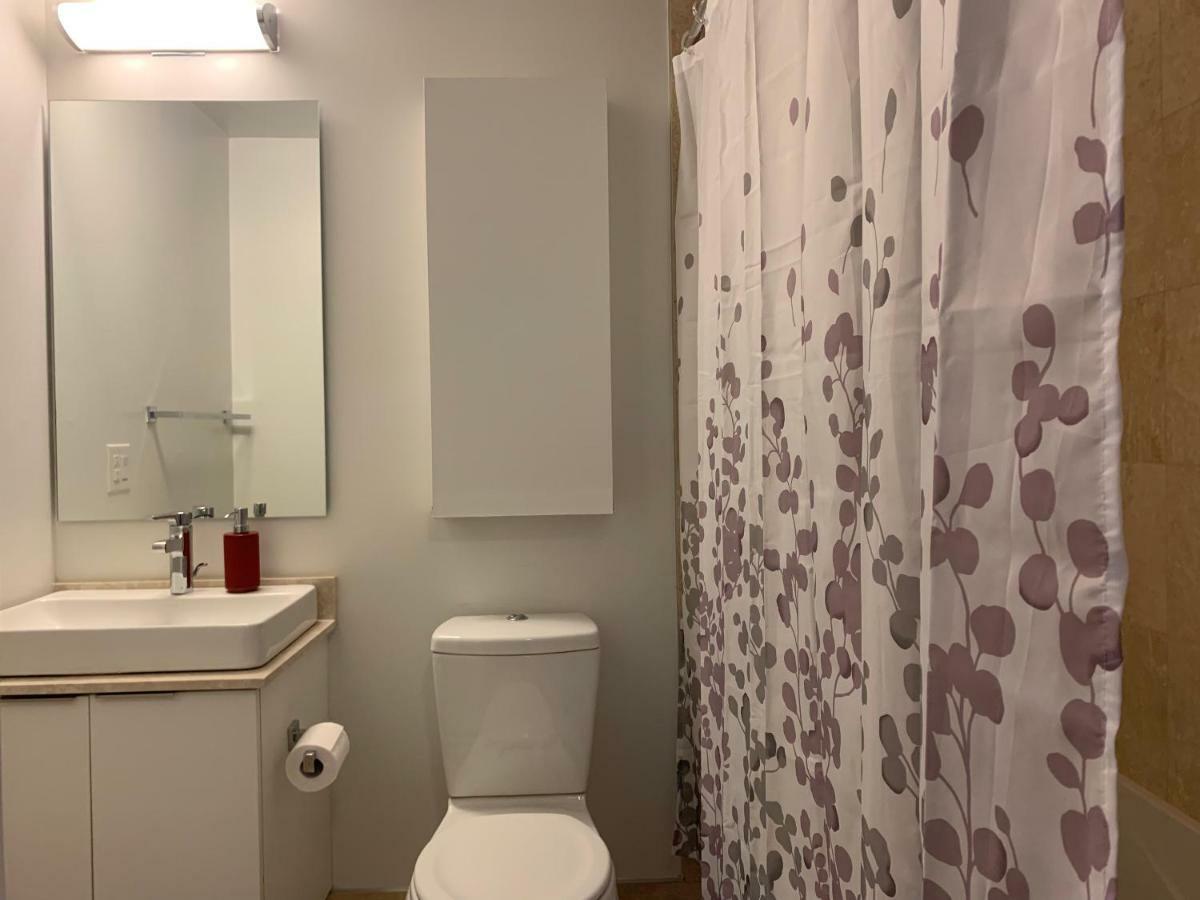 Aaira Suites Toronto Dış mekan fotoğraf